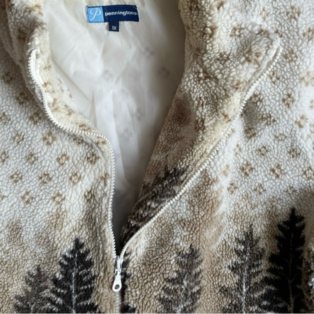 π¦zip up fleece jacket π¦ - Picture 4 of 4